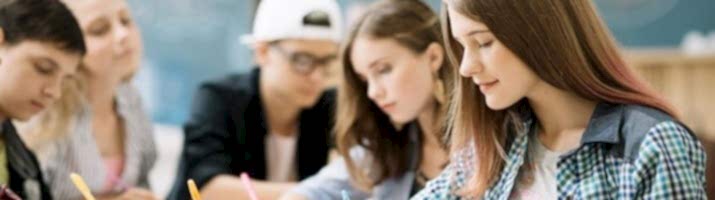 12. Sınıf Kurslar ve Mezunlar 12. Sınıf Kurslar ve Mezunlar