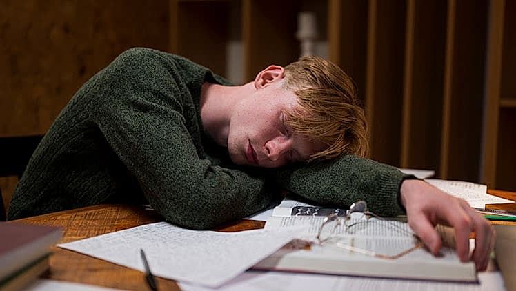 Sınavlara Hazırlanırken Sabahlamaktan Kaçının! Sınavlara Hazırlanırken Sabahlamaktan Kaçının!