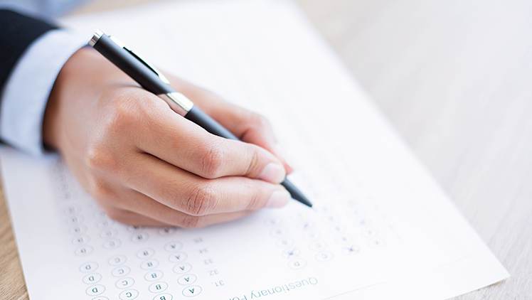 Sınavlarda Yeni Dönem Başlıyor! Kağıt Kalemli Sınavlar Tarih Mi Oluyor? Sınavlarda Yeni Dönem Başlıyor! Kağıt Kalemli Sınavlar Tarih Mi Oluyor?