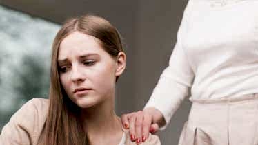 YKS Öncesi Anne-Babalara Önemli Tavsiyeler YKS Öncesi Anne-Babalara Önemli Tavsiyeler