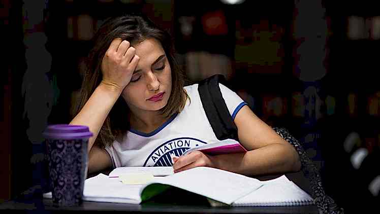 YKS Öncesinde Kritik Uyarı: Uyku Düzeninizi Sağlayın ve Dinlenin YKS Öncesinde Kritik Uyarı: Uyku Düzeninizi Sağlayın ve Dinlenin